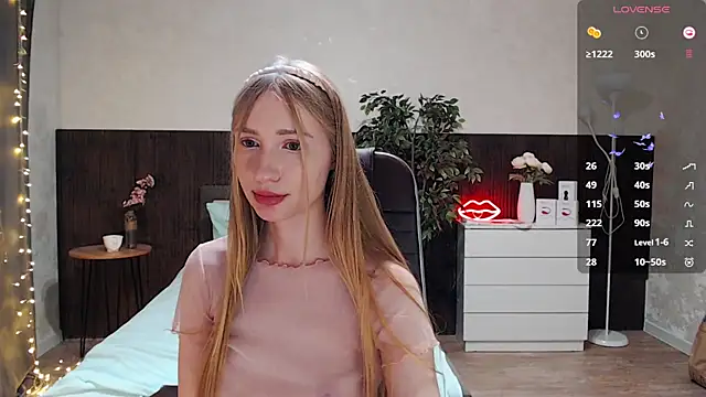 Cutie Annie online show from January 7, 2025, 11:05 am