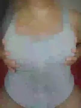 NayraLima0309 online show from January 15, 2025, 5:26 pm