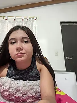 mia cooper 24 online show from February 4, 2025, 7:44 pm