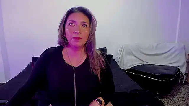 MichelleManson online show from September 18, 2025, 10:06 am