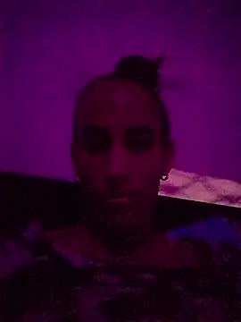 AlexaWarner online show from November 19, 2025, 4:12 am