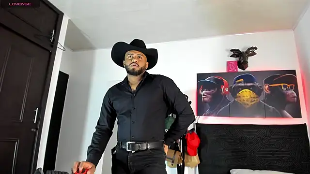Snapshot of Hardboy_latin chatting on August 10, 2026, 12:36 am Hardboy latin online show from August 10, 2026, 12:36 am