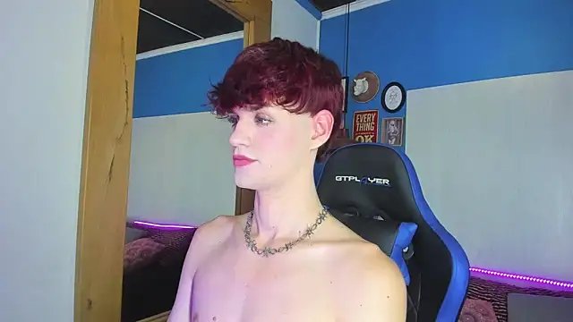 VladHellsing4 online show from January 2, 2025, 2:02 pm