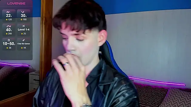 VladHellsing4 online show from February 23, 2025, 3:40 pm