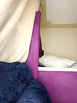 Golden diver online show from April 20, 2026, 6:27 am