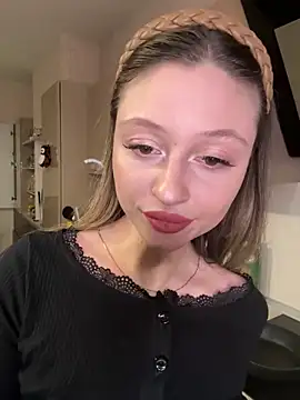 Kimsweet7 online show from February 21, 2025, 6:04 pm