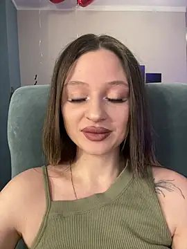 Kimsweet7 online show from February 26, 2025, 5:07 pm