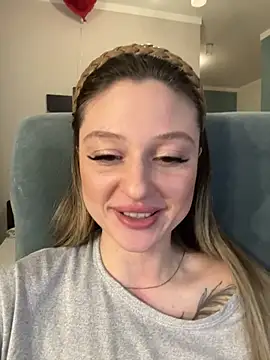 Kimsweet7 online show from February 27, 2025, 5:04 pm