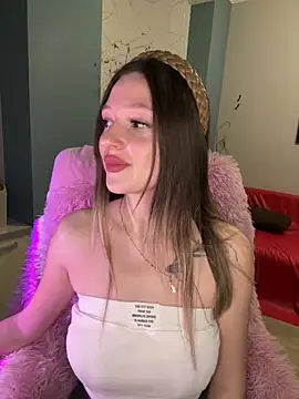 Kimsweet7 online show from March 13, 2025, 5:07 pm