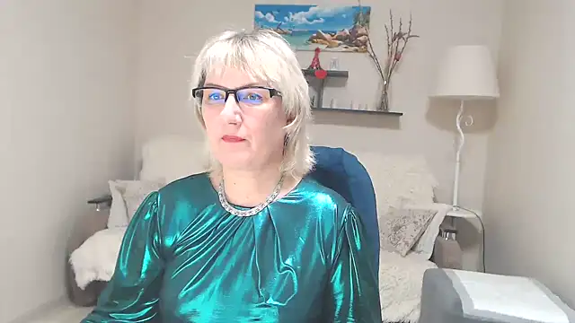 FleurMays online show from March 5, 2025, 6:23 am