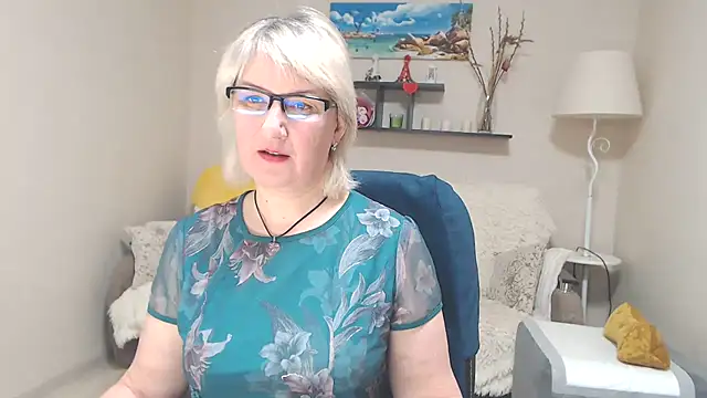 FleurMays online show from March 13, 2025, 4:05 am