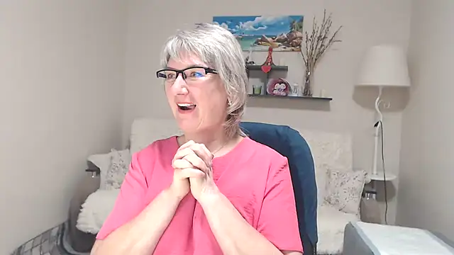 FleurMays online show from November 14, 2025, 7:40 am