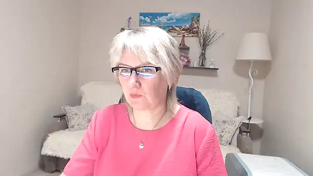 FleurMays online show from April 21, 2026, 4:41 am