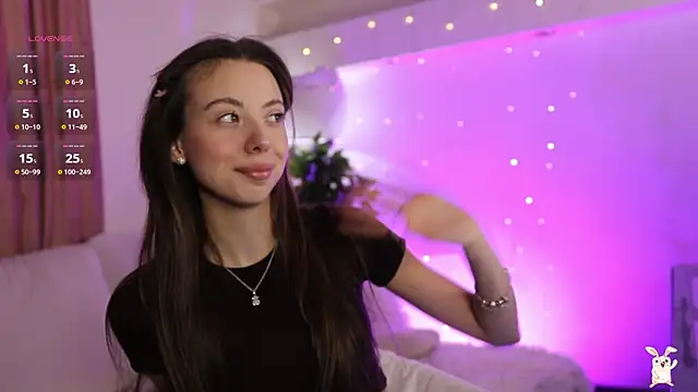 Goldy Grace  online show from March 3, 2025, 11:11 am