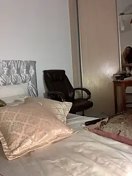Snapshot of Goddess_Squirt_ chatting on June 24, 2026, 11:04 pm Goddess Squirt online show from June 24, 2026, 11:04 pm