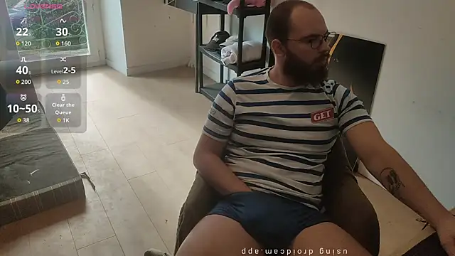 Snapshot of azagoul222 chatting on March 15, 2026, 1:28 pm azagoul222 online show from March 15, 2026, 1:28 pm