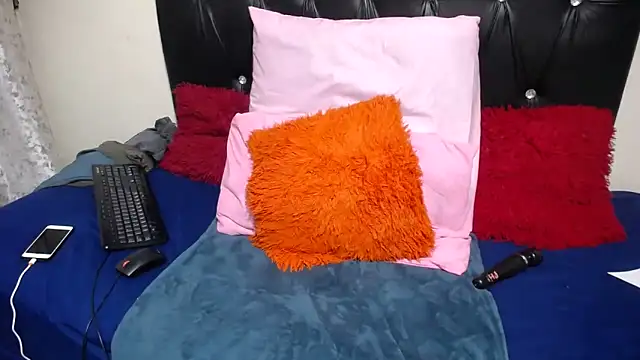 SexyAngeliqua online show from February 17, 2025, 5:21 pm