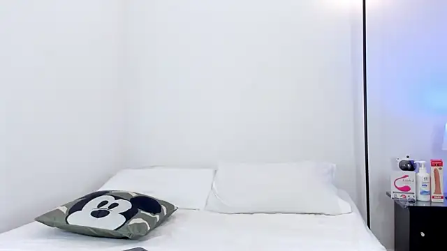 mike tylor01 online show from February 10, 2026, 4:11 pm