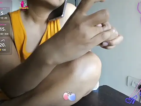 Snapshot of MakeMeCumAhh chatting on February 11, 2026, 7:13 am MakeMeCumAhh online show from February 11, 2026, 7:13 am