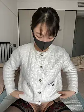 Nicole77-baby online show from March 7, 2025, 2:46 am