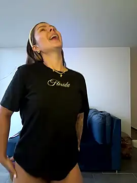 SofiaG  online show from January 15, 2026, 10:24 pm