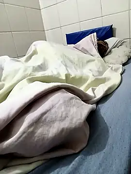 lele9457 online show from October 30, 2025, 10:06 am