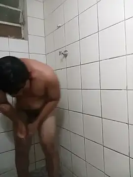 lele9457 online show from November 1, 2025, 4:03 am