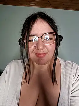 RubyPirsso18 online show from February 22, 2025, 1:55 am