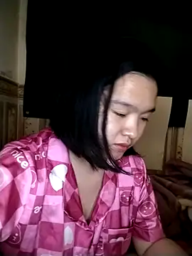 Thomgdee online show from March 5, 2025, 10:22 am