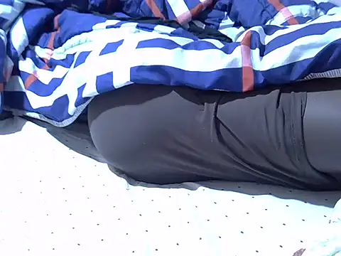 Just Karu online show from November 11, 2025, 8:47 am