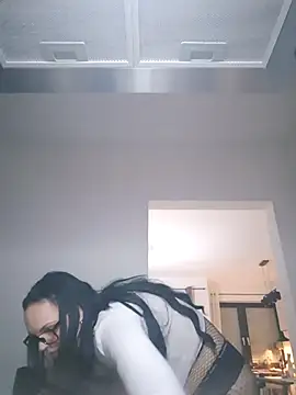 Jujuicy 97 online show from October 24, 2025, 6:15 pm