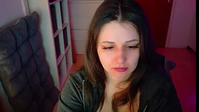 jenna-sxy19 online show from October 27, 2025, 11:58 am