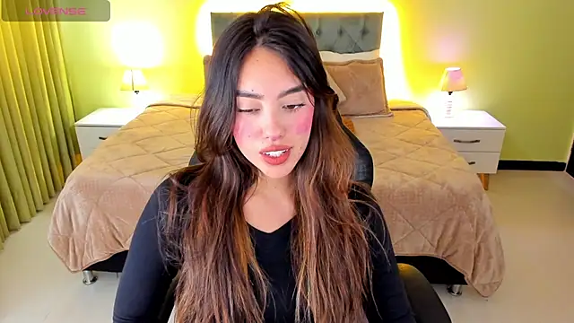  Charlotte evans 1 online show from September 22, 2025, 7:49 pm