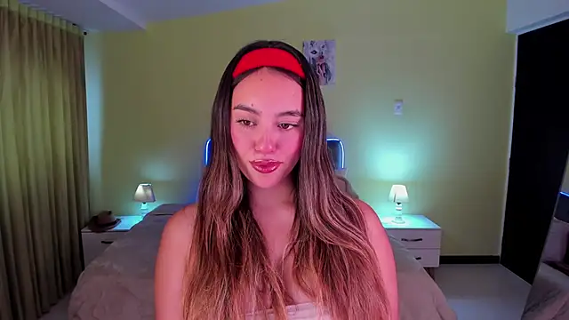 Snapshot of _Charlotte_evans_1 chatting on June 20, 2026, 8:55 pm Charlotte evans 1 online show from June 20, 2026, 8:55 pm