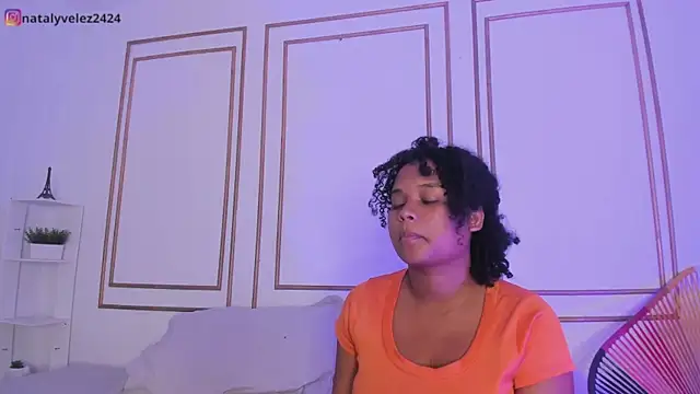 nataly velez online show from March 6, 2025, 7:43 pm