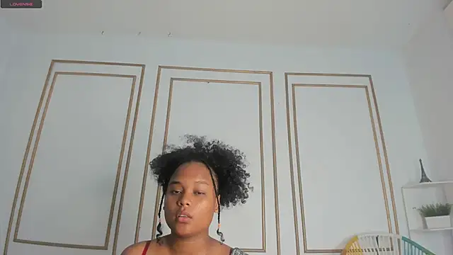 nataly velez online show from March 18, 2025, 1:09 pm