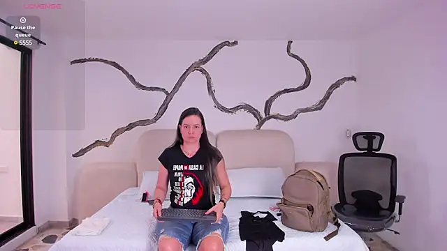 BridgetRodriguez online show from March 22, 2025, 12:25 pm