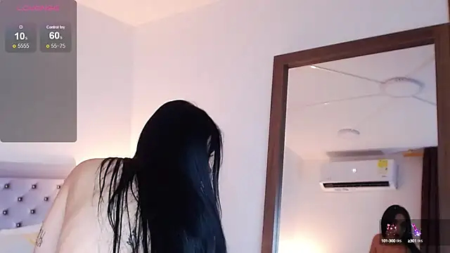 sarascottt online show from September 12, 2025, 3:12 pm