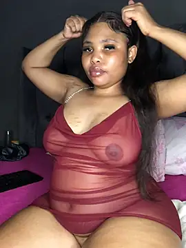 Anaelle24 online show from February 5, 2025, 8:11 am