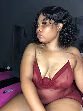 Anaelle24 online show from February 12, 2025, 10:03 am