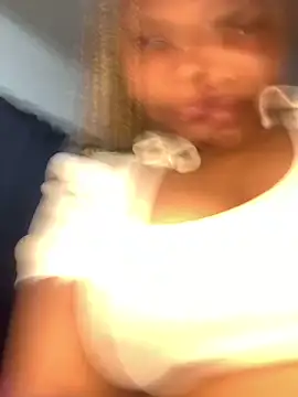 Anaelle24 online show from September 16, 2025, 7:42 am