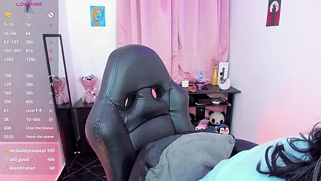 indra cam online show from March 2, 2025, 10:24 am