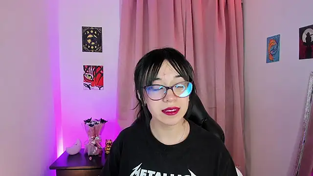 indra cam online show from September 26, 2025, 3:21 am