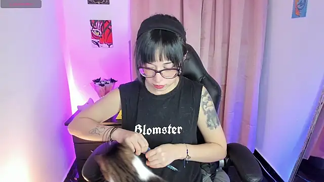 indra cam online show from October 9, 2025, 2:53 am