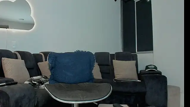 davis alx1 online show from March 1, 2025, 12:28 am