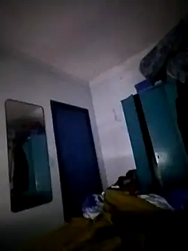 Xtrem3HARDxxx online show from December 17, 2024, 2:44 pm