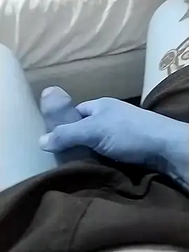 Xtrem3HARDxxx online show from December 21, 2024, 5:03 am