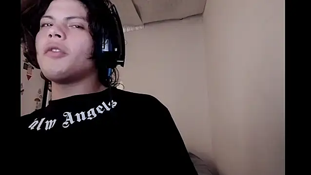 Xtrem3HARDxxx online show from November 18, 2025, 3:45 am