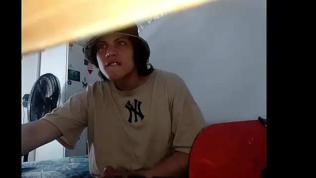 Xtrem3HARDxxx online show from November 25, 2025, 4:23 am