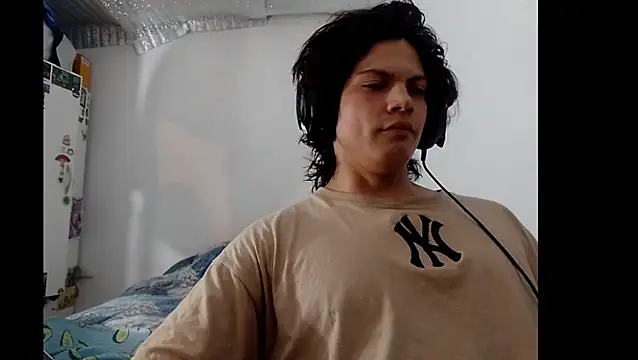 Xtrem3HARDxxx online show from November 26, 2025, 4:02 am